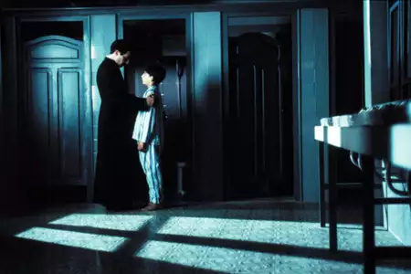 Złe wychowanie - galeria zdjęć - filmweb
