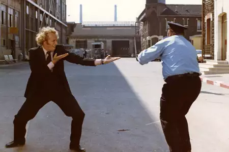 Powr&oacute;t tajemniczego blondyna - galeria zdjęć - filmweb