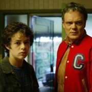 Accidents Happen - galeria zdjęć - filmweb