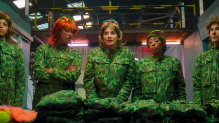 Sezon 1 Odcinek 8 Tańczący z lwicami