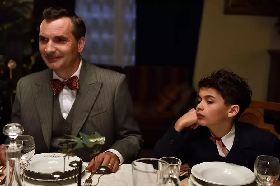Ogród rodzinny. Dezerter - galeria zdjęć - filmweb