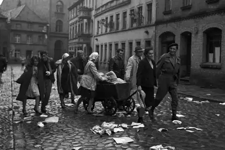 Prawo i pięść - galeria zdjęć - filmweb