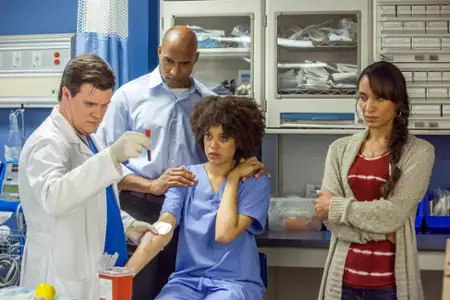 Ravenswood - galeria zdjęć - filmweb