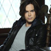 Ravenswood - galeria zdjęć - filmweb