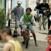All the Invisible Children - galeria zdjęć - filmweb