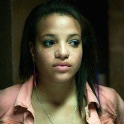 Skins - galeria zdjęć - filmweb