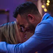 Love Is Blind: UK - galeria zdjęć - filmweb