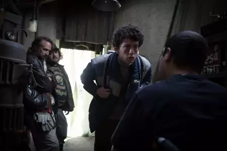 Jak sprzedawać dragi w sieci (szybko) - galeria zdjęć - filmweb