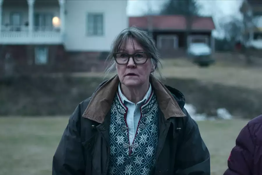 Szklana kopuła - galeria zdjęć - filmweb