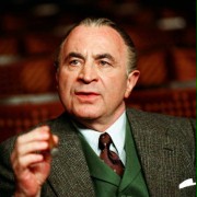 Bob Hoskins