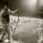 Kenny Chesney: Summer in 3D - galeria zdjęć - filmweb