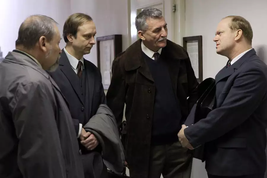 Gorejący krzew - galeria zdjęć - filmweb