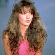 Can't Buy Me Love - galeria zdjęć - filmweb