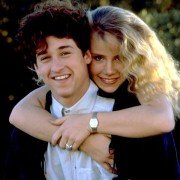 Can't Buy Me Love - galeria zdjęć - filmweb