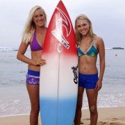 Surferka z charakterem - galeria zdjęć - filmweb