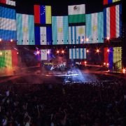 U2 3D - galeria zdjęć - filmweb