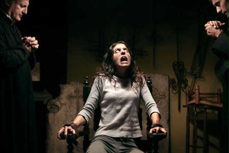Exorcismus: Opętanie Amy Evans - galeria zdjęć - filmweb