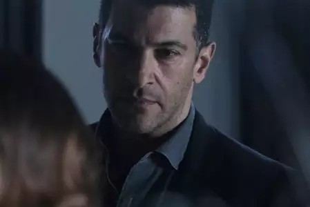 Pearson - galeria zdjęć - filmweb