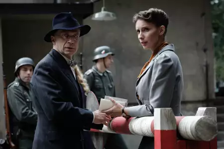 Wojenne dziewczyny - galeria zdjęć - filmweb