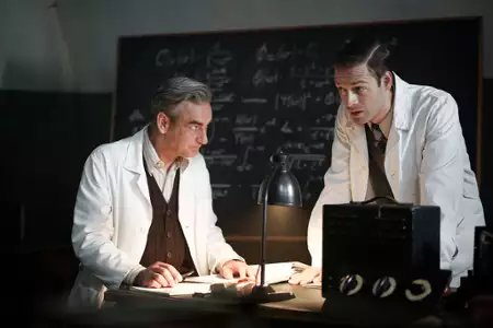 Wojenne dziewczyny - galeria zdjęć - filmweb