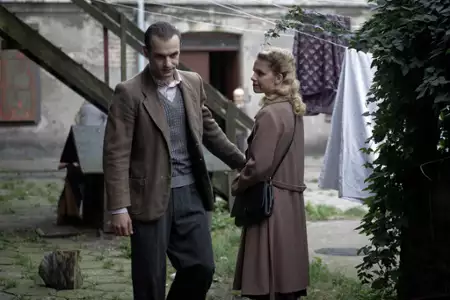 Wojenne dziewczyny - galeria zdjęć - filmweb