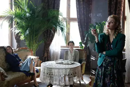 Wojenne dziewczyny - galeria zdjęć - filmweb