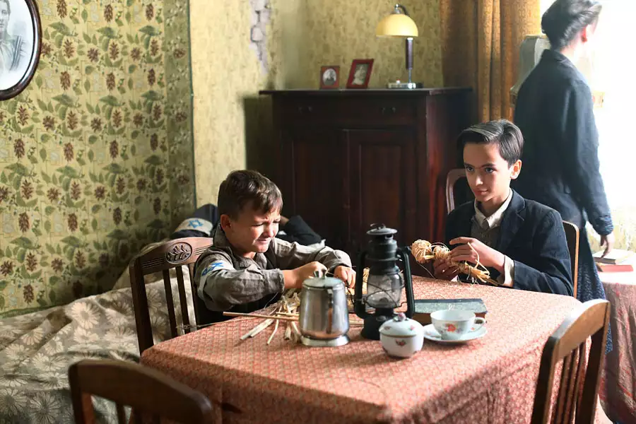 Wojenne dziewczyny - galeria zdjęć - filmweb