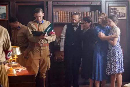 Wojenne dziewczyny - galeria zdjęć - filmweb