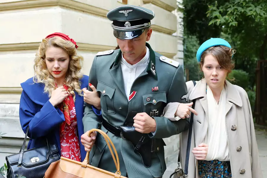 Wojenne dziewczyny - galeria zdjęć - filmweb