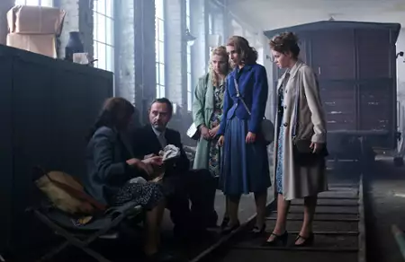 Wojenne dziewczyny - galeria zdjęć - filmweb