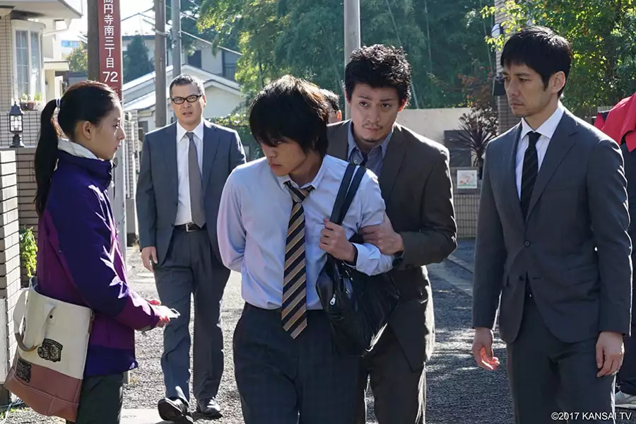 Grupa specjalna "Kryzys" - galeria zdjęć - filmweb