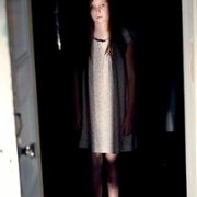 Silent House - galeria zdjęć - filmweb