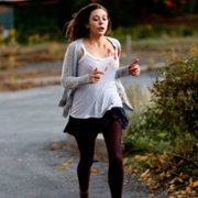 Silent House - galeria zdjęć - filmweb