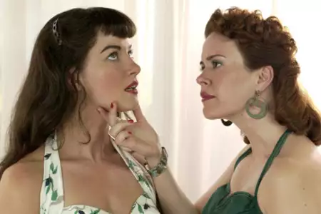 Słynna Bettie Page - galeria zdjęć - filmweb