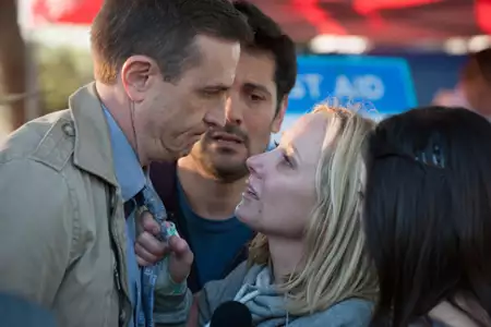 Save Me - galeria zdjęć - filmweb