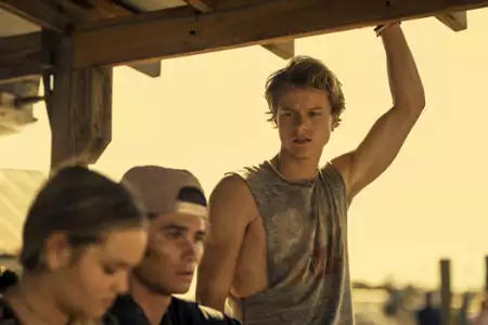 Outer Banks - galeria zdjęć - filmweb