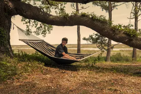 Outer Banks - galeria zdjęć - filmweb