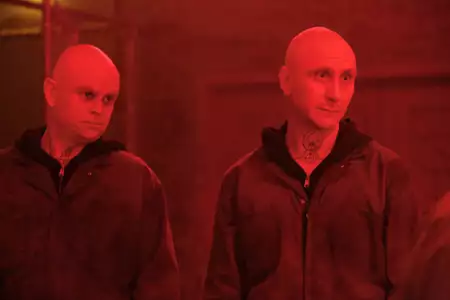 Holistyczna agencja detektywistyczna Dirka Gently'ego - galeria zdjęć - filmweb