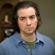 Kevin Corrigan w Daj, proszę