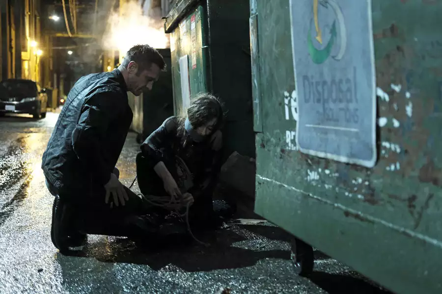 Gdzieś pomiędzy - galeria zdjęć - filmweb