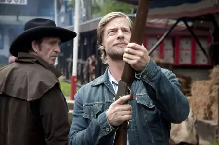 Ostatni gliniarz - galeria zdjęć - filmweb