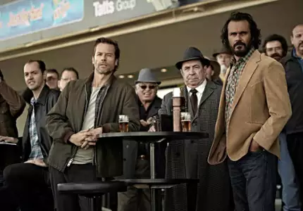 Jack Irish: Czarny przypływ - galeria zdjęć - filmweb
