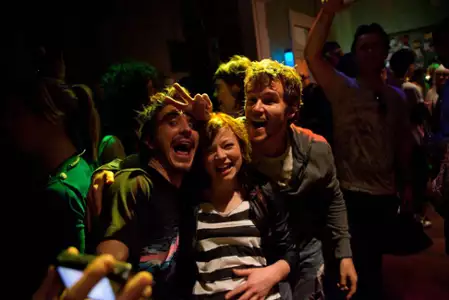 Not Suitable for Children - galeria zdjęć - filmweb