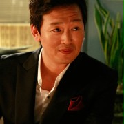 In-seok, szef agencji Mi-ra