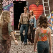 Crystal Lake - galeria zdjęć - filmweb