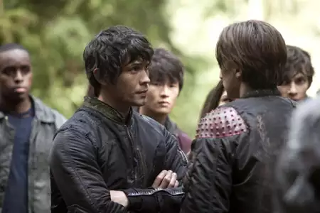 The 100 - galeria zdjęć - filmweb