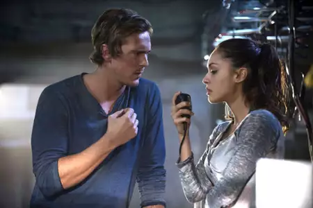 The 100 - galeria zdjęć - filmweb