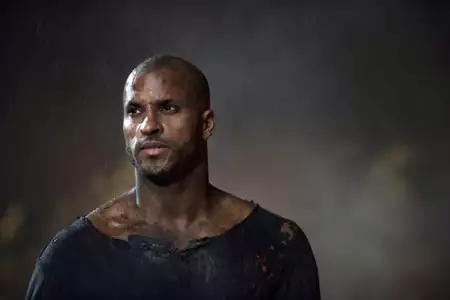 The 100 - galeria zdjęć - filmweb