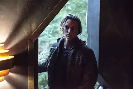 The 100 - galeria zdjęć - filmweb