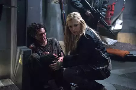 The 100 - galeria zdjęć - filmweb